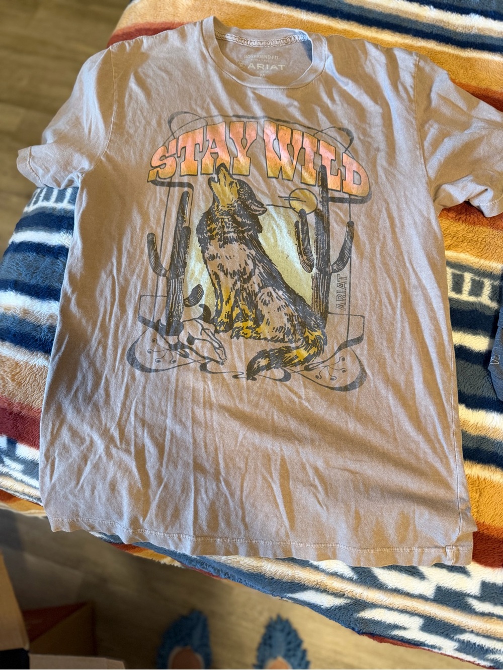 Women’s western tshirt lot - Picture 2 of 10